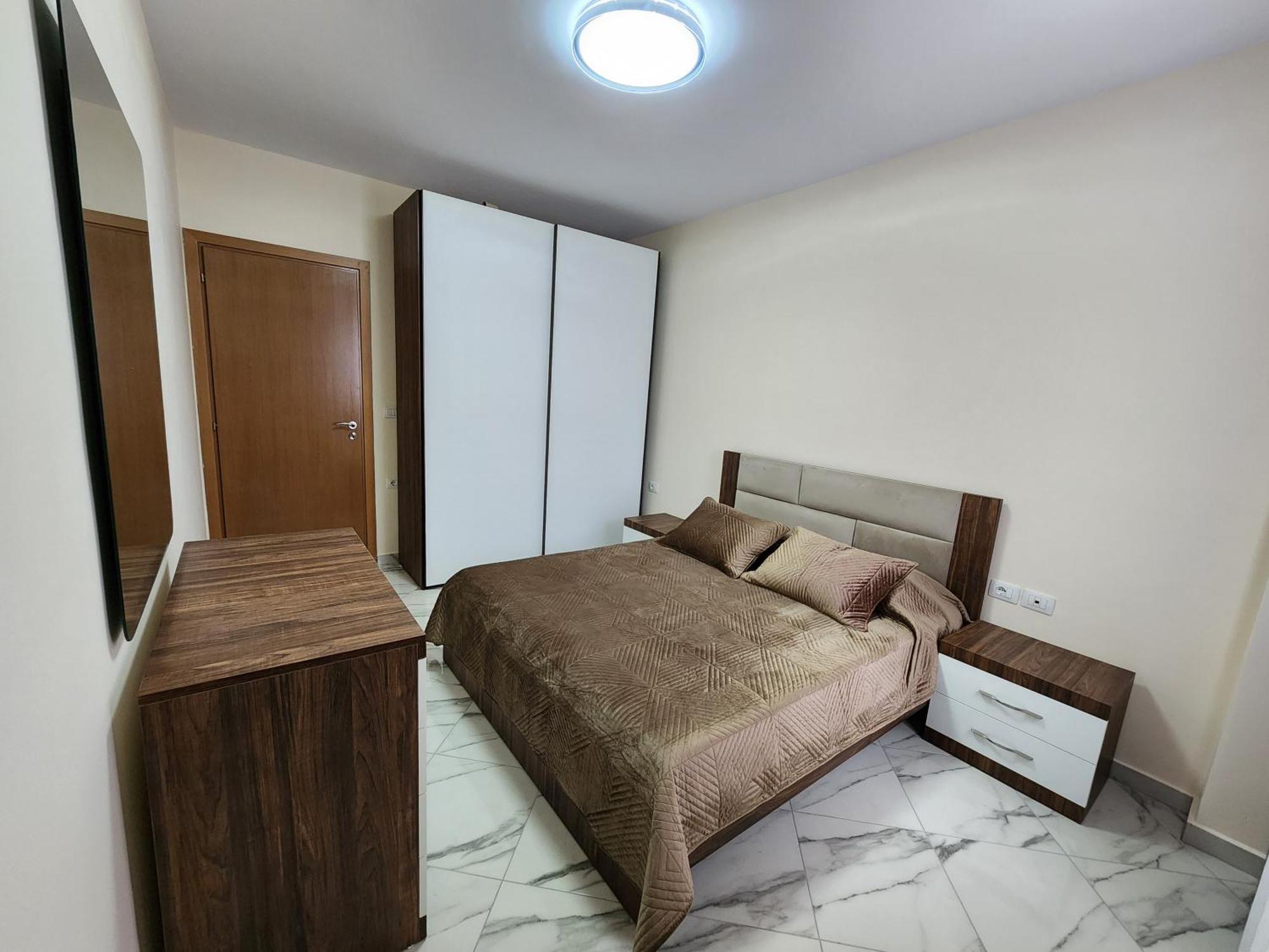 E.I.R Apartments Влёра Экстерьер фото