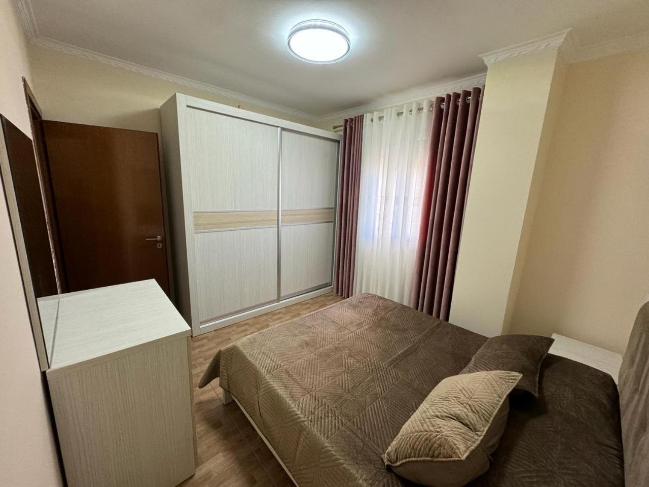 E.I.R Apartments Влёра Экстерьер фото